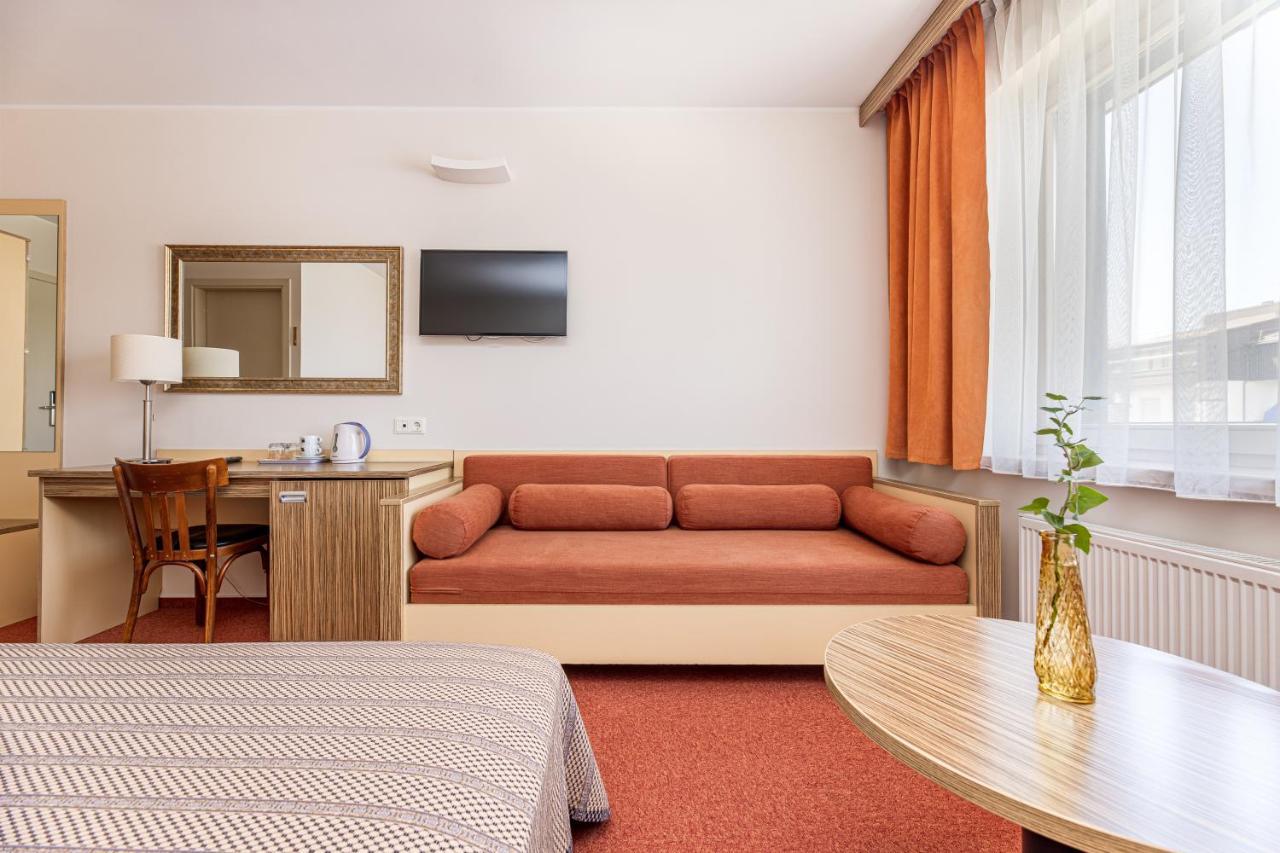 Info Hotel Palanga Ngoại thất bức ảnh